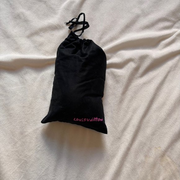 Louis Vuitton Leopard Stole (Rouge) - Picture 2 of 6